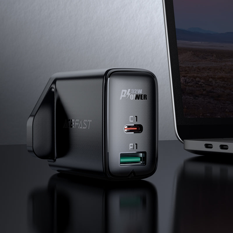 A8 PD32W (USB-C+USB-A) Dual Port Charger (UK)