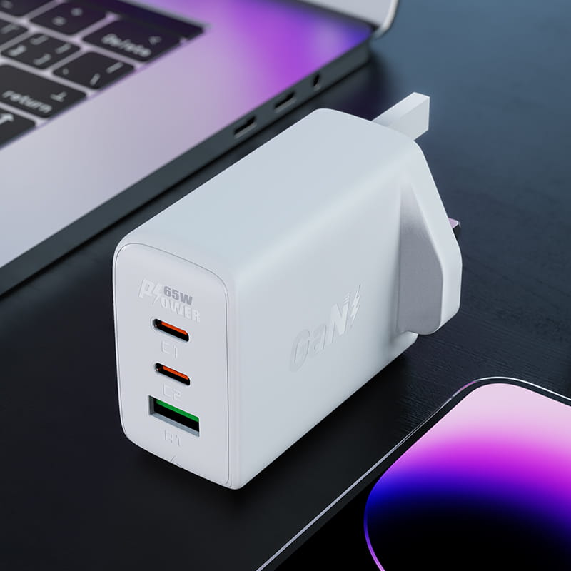 A44 PD 65W GaN (2*USB-C+USB-A) Charger (UK)