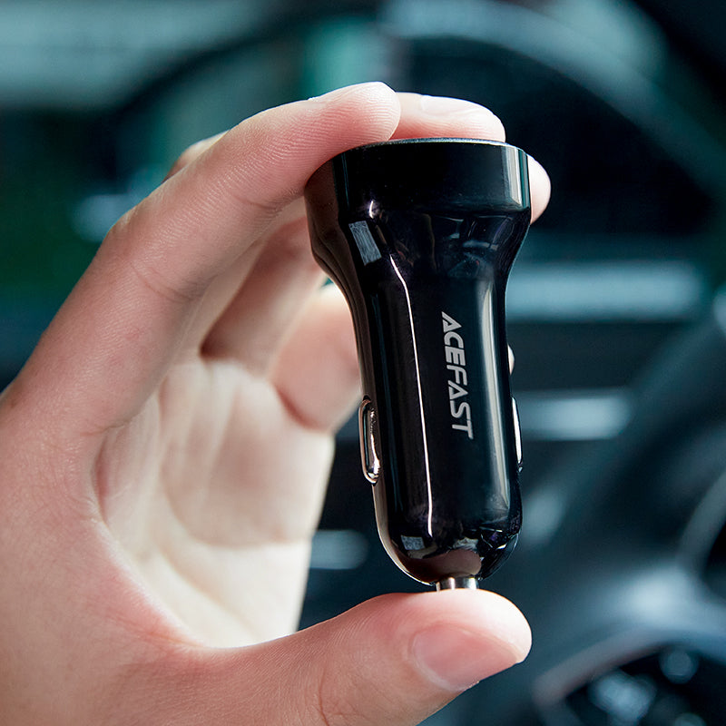 B4 Digital Display 66W(USB-C+USB-A) Dual Port Car Charger
