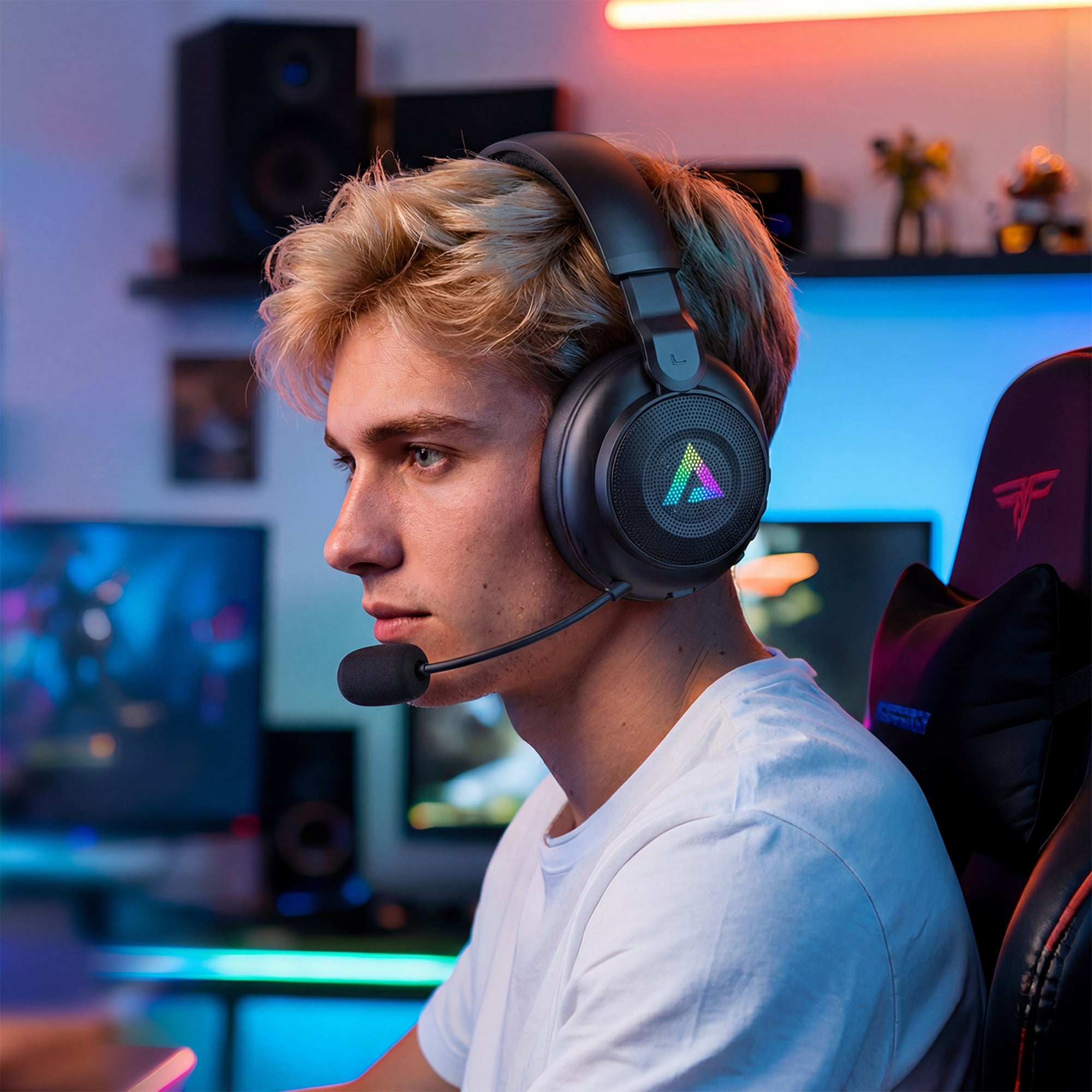 H15 Gaming Wireless Headset