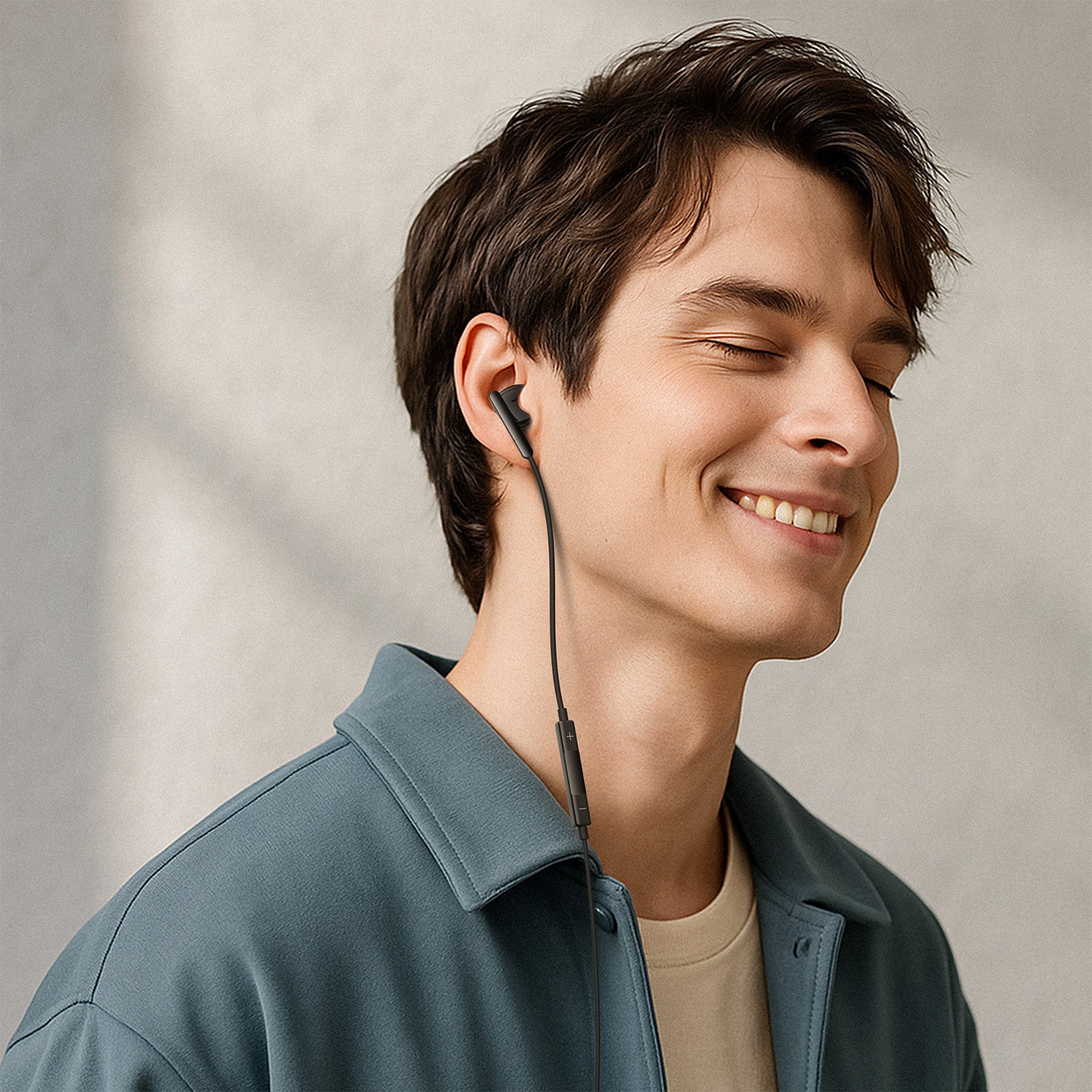 L9 USB-C Single-Ear Wired Earphone With Mic
