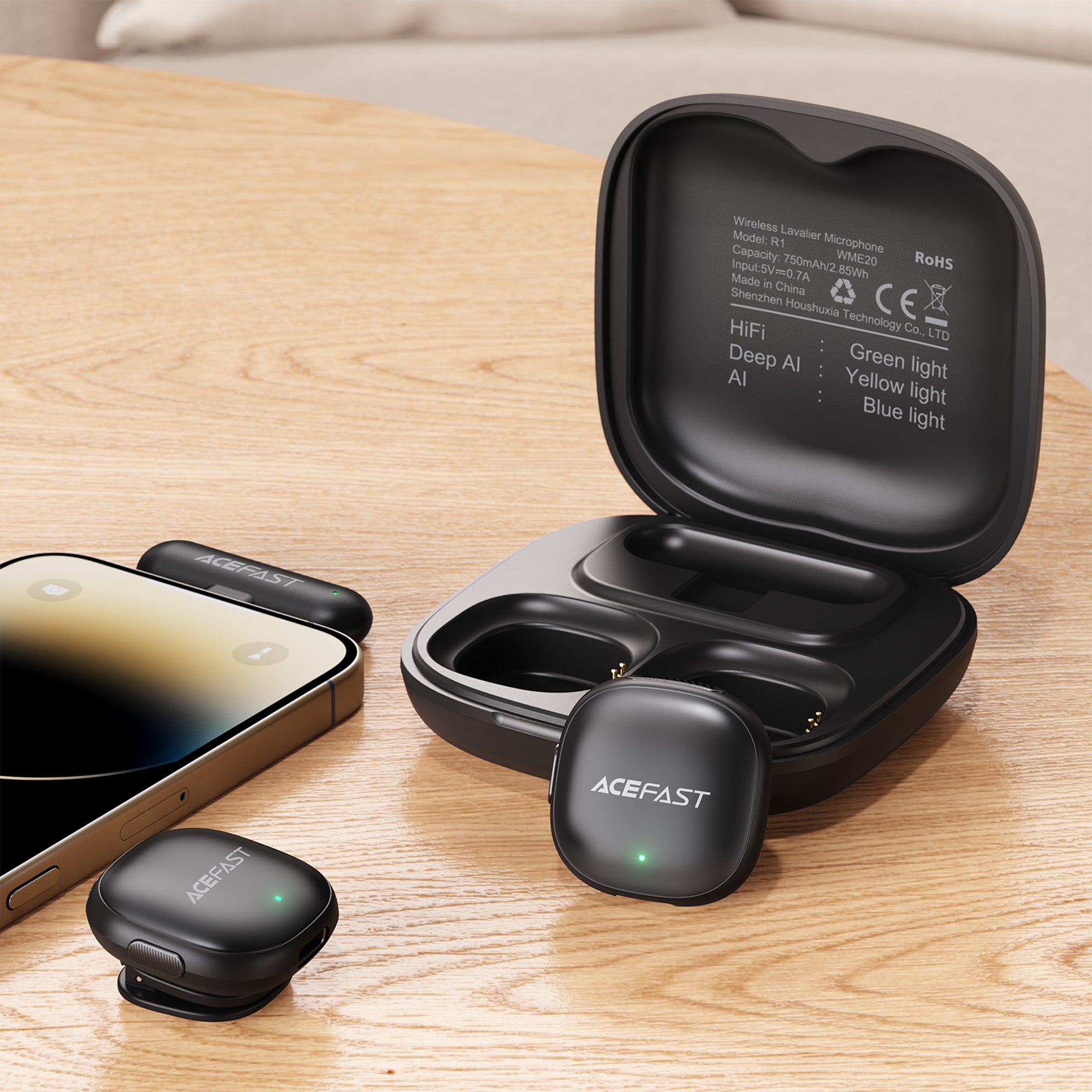 Wireless Lavalier Microphones R1 | Two HD microphones with receiver and charging case
