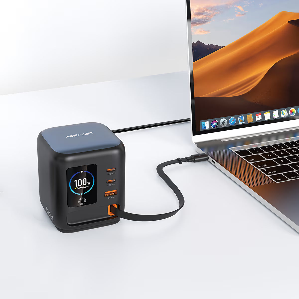 Z10 100W GaN Desktop Charger With Telescopic Cable and Smart TFT Display (UK)