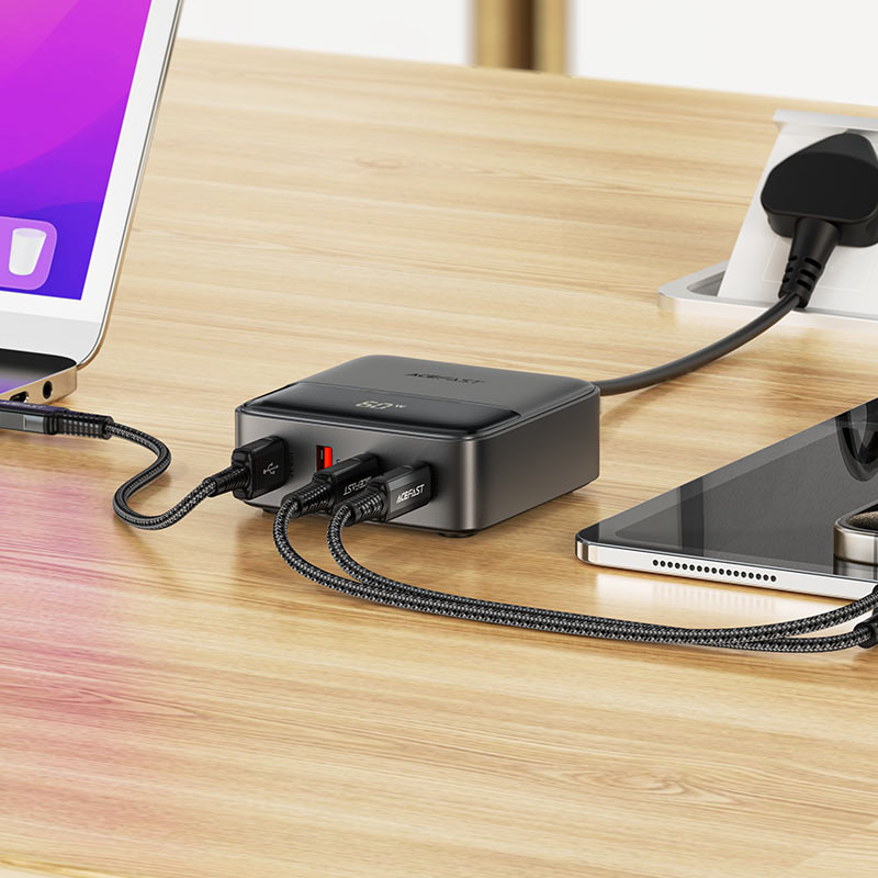 Z6 PD65W GaN (2*USB-C+2*USB-A) desktop charging adapter (UK)